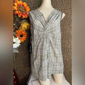 🌴3/$30🌴DOE & RAE Olive Green Sleeveless Plaid Tank Top NWT